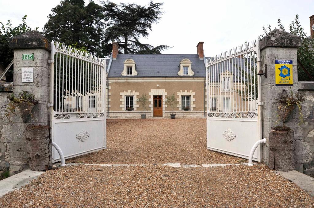 Chambres Et Tables D'Hotes Le Voriou Couddes Exteriér fotografie
